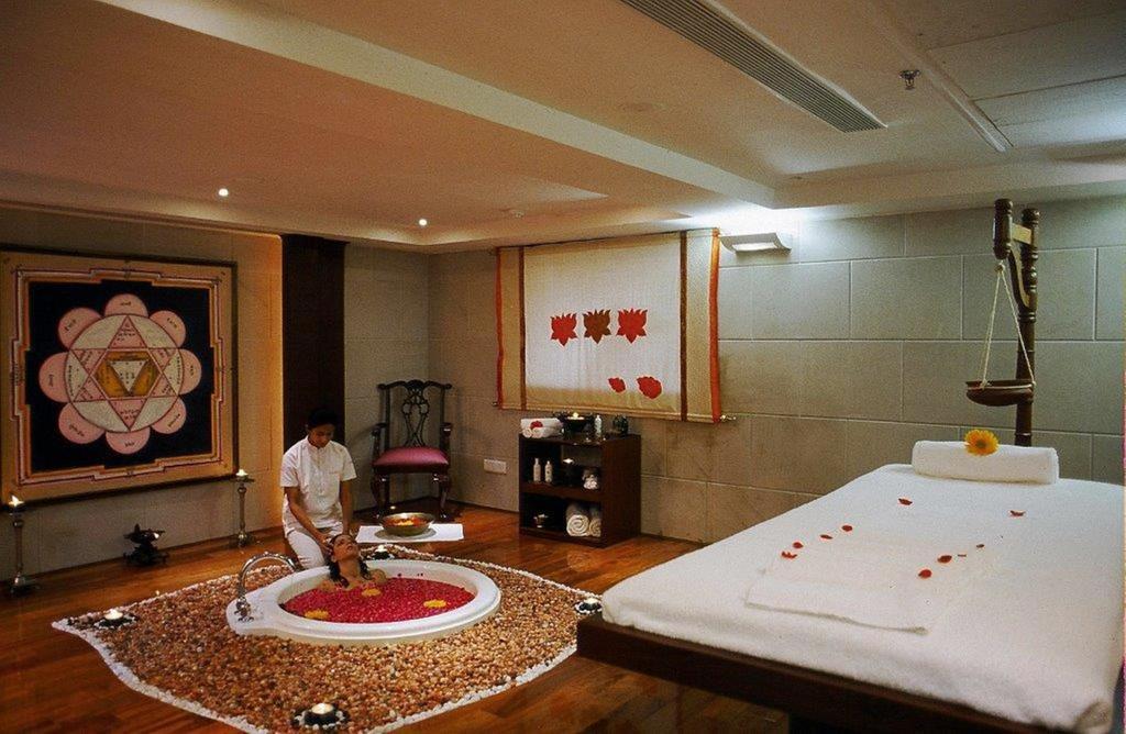 The Ashok, New Delhi Nova Deli Exterior foto A spa in India